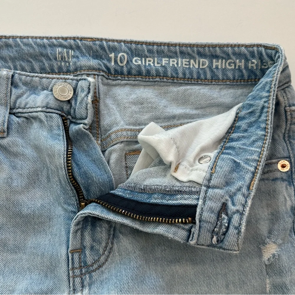 GAPTeen Girlfriend High Rise Distressed Light Blue Jeans Girls Size 10